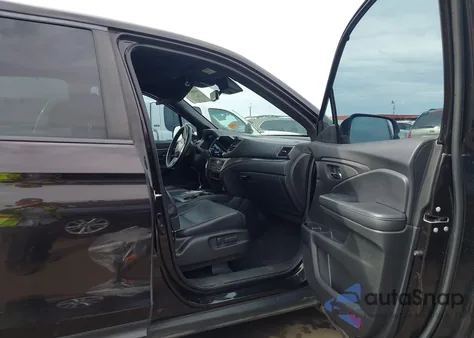 2019 Honda Passport Ex-L z USA, uszkodzony, nr VIN 5FNYF7H53KB004350